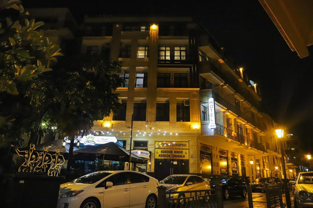 Old Garden Hotel Batumi Kültér fotó